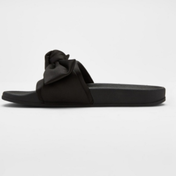 SALE "1 for $14 OR 2 for $25" black slides-sz 8 - Picture 4 of 4